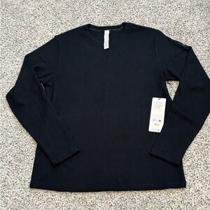 NWT Alo elevate waffle long sleeve crew, black.  Size medium